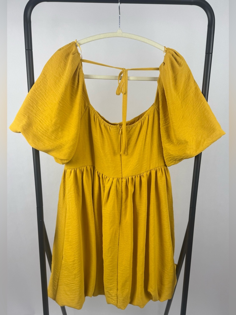 HYFVE Mustard Yellow Puff Sleeve Babydoll Mini Dress Tie Back NWT Size L - Picture 3 of 6
